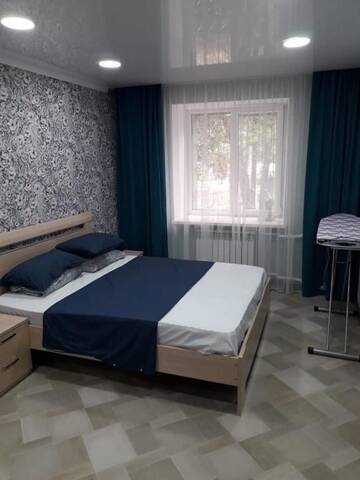 Фото номера Апартаменты с 2 спальнями Апартаменты 3 х.ком.квартира в центре на стрелке г. Усть-Каменогорск 72