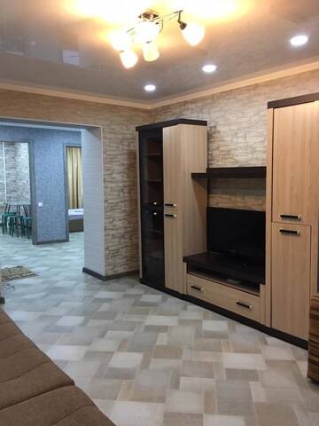 Фото номера Апартаменты с 2 спальнями Апартаменты 3 х.ком.квартира в центре на стрелке г. Усть-Каменогорск 11