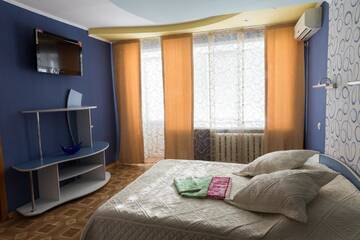 Фото номера Люкс с 1 спальней Отель Tourist Hotel г. Усть-Каменогорск 14