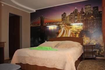 Фото номера Люкс с 1 спальней Отель Tourist Hotel г. Усть-Каменогорск 7