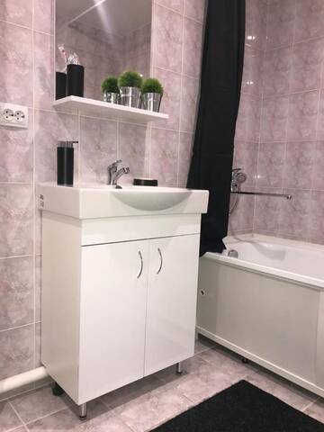 Фото номера Апартаменты с 1 спальней Апартаменты ApartLux on Burova Street г. Усть-Каменогорск 19