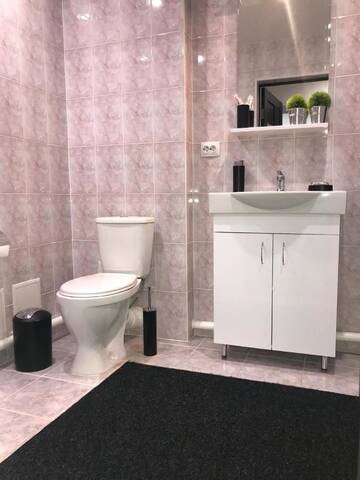 Фото номера Апартаменты с 1 спальней Апартаменты ApartLux on Burova Street г. Усть-Каменогорск 20