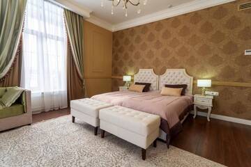Фото номера Двухместный номер с 1 кроватью Отель Royal B г. Усть-Каменогорск 29