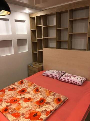 Фото Апартаменты 3 х.комнатная квартира в центре г. Усть-Каменогорск 3