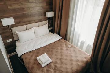 Фото номера Бюджетный двухместный номер с 1 кроватью Отель 7 Boutique Hotel г. Усть-Каменогорск 11